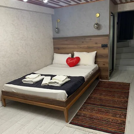 Valeria House Apartment